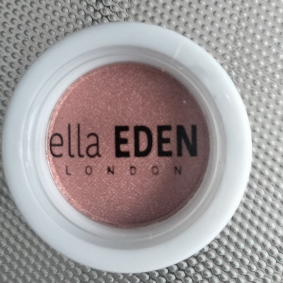 Ella Eden London eyeshadow harmony new - Picture 4 of 4
